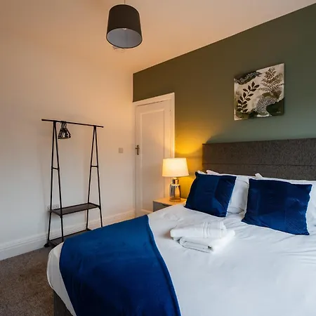 Buckingham House Horizon