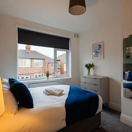 Buckingham House Horizon